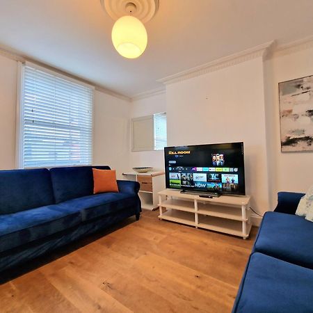 Cosy Home In Kensington - Great Location! 3 Minutes Walk To Earl'S Court Station 伦敦 外观 照片