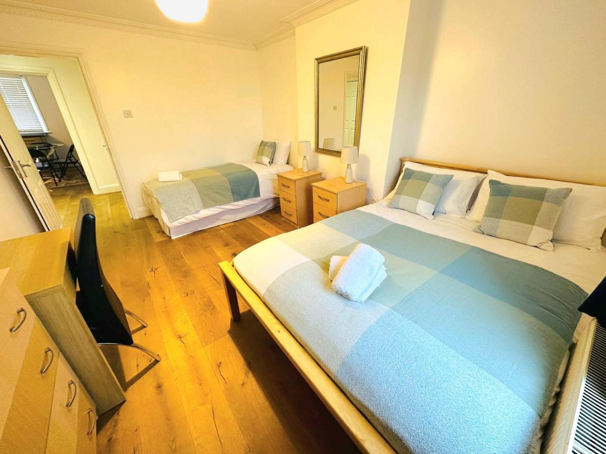 Cosy Home In Kensington - Great Location! 3 Minutes Walk To Earl'S Court Station 伦敦 外观 照片